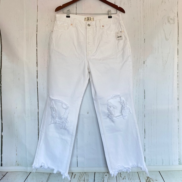 NWT FREE PEOPLE Maggie Mid-Rise Straight-Leg Jeans White Distressed Size 31 - Picture 3 of 11
